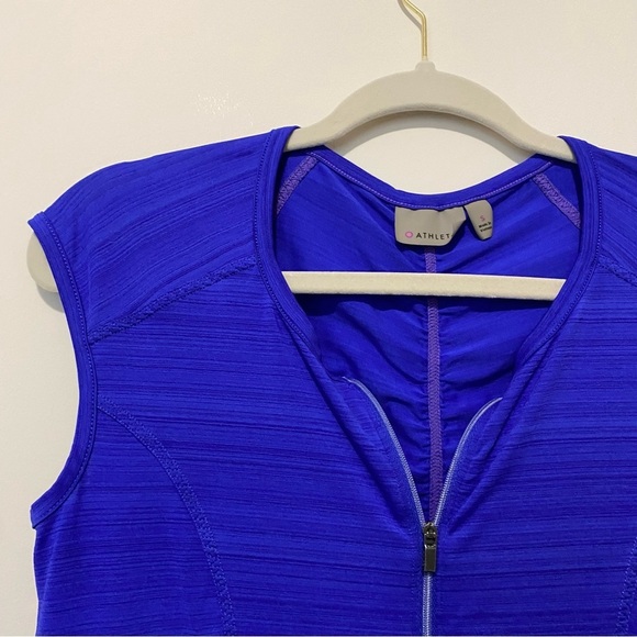 Athleta Purple/Blue Zip Front Workout Top Small - Picture 2 of 8